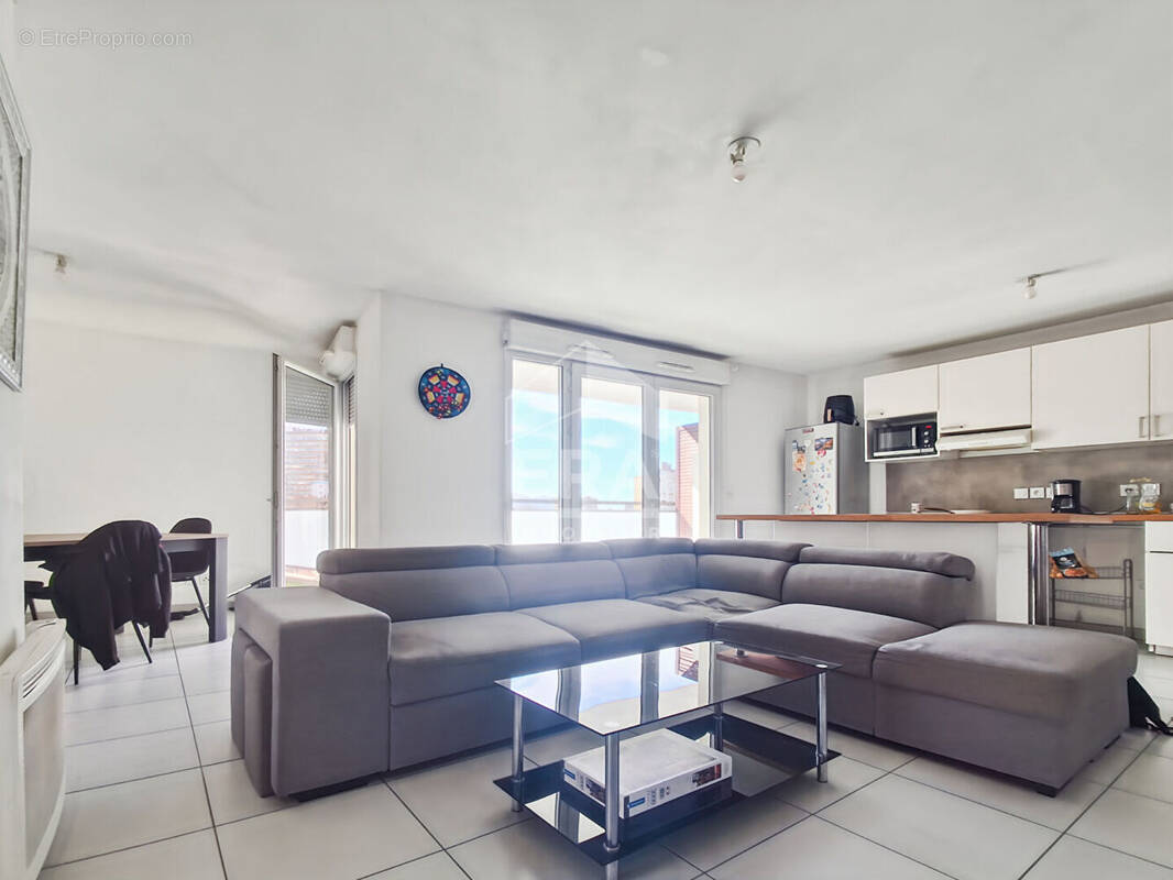 Appartement à MARSEILLE-5E
