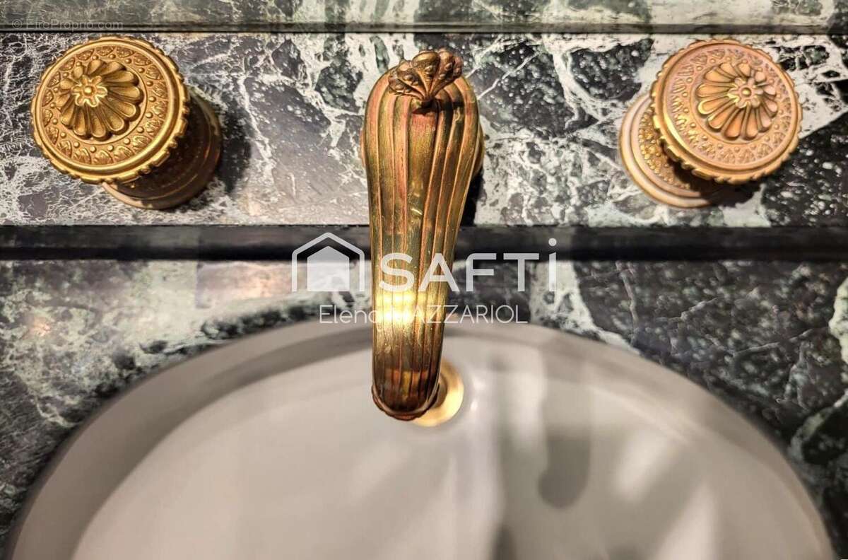 Photo 9 - Maison à LE MESNIL-LE-ROI