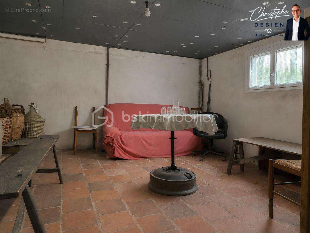 Exclusivité – maison familiale 124 m² – 4 chambres – sous-sol complet – terrain 1 113 m² – à 3 minutes de saint-martin-des-noyer - photo 13