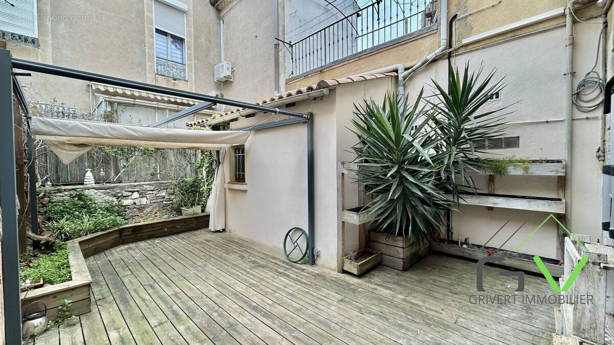 Appartement à NIMES