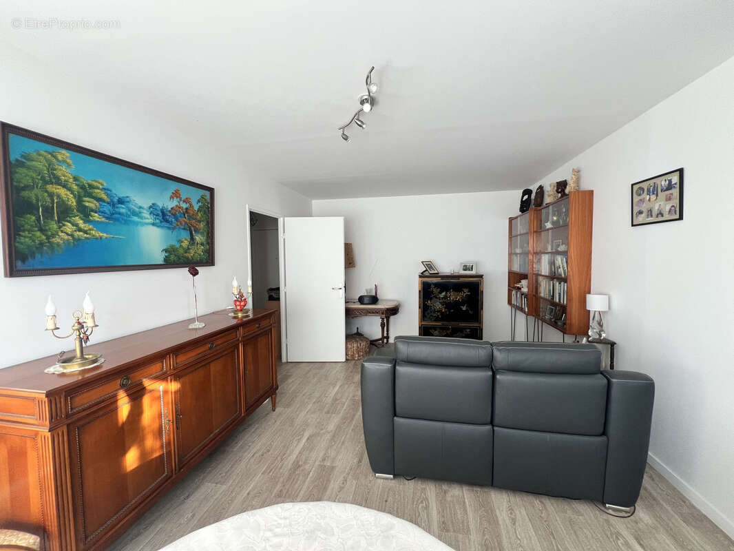 Appartement à CESSON