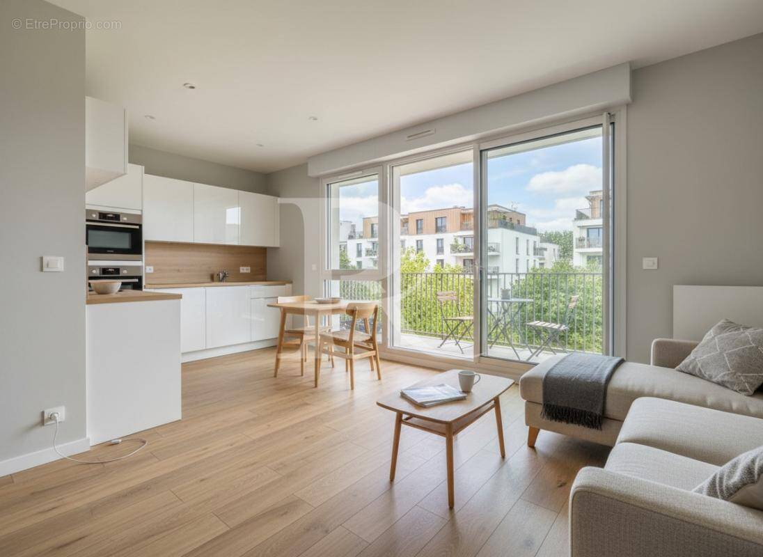 Appartement à SARTROUVILLE