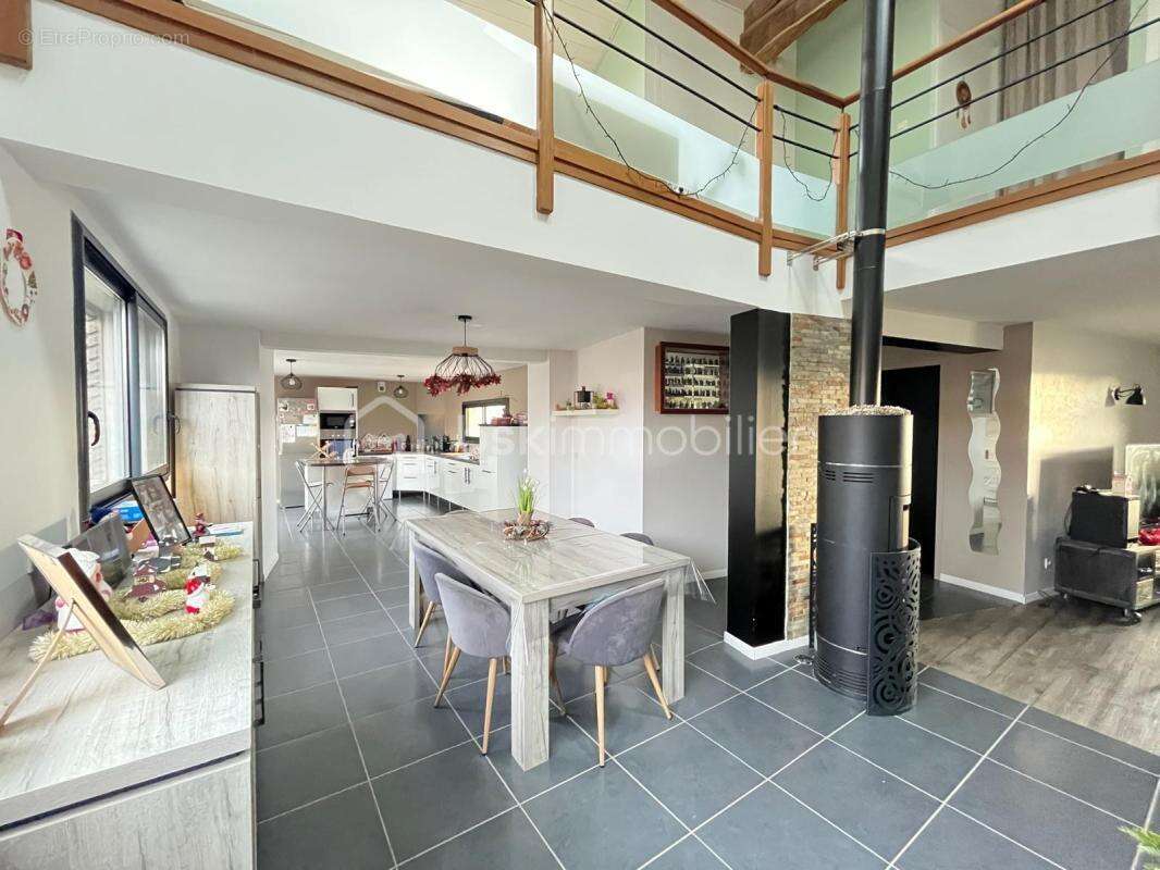 Maison à LE LOROUX-BOTTEREAU