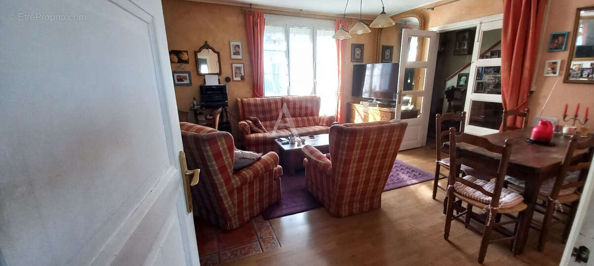 Maison à SOTTEVILLE-LES-ROUEN