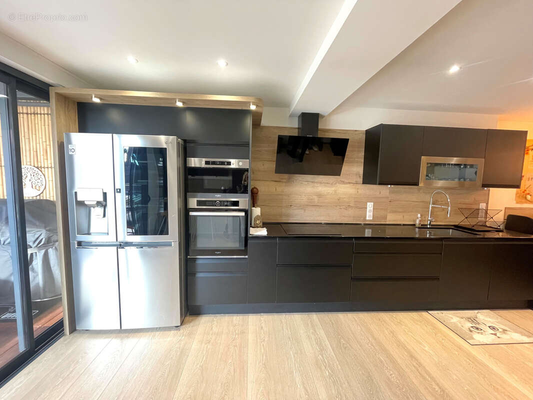 Appartement à GRIMAUD