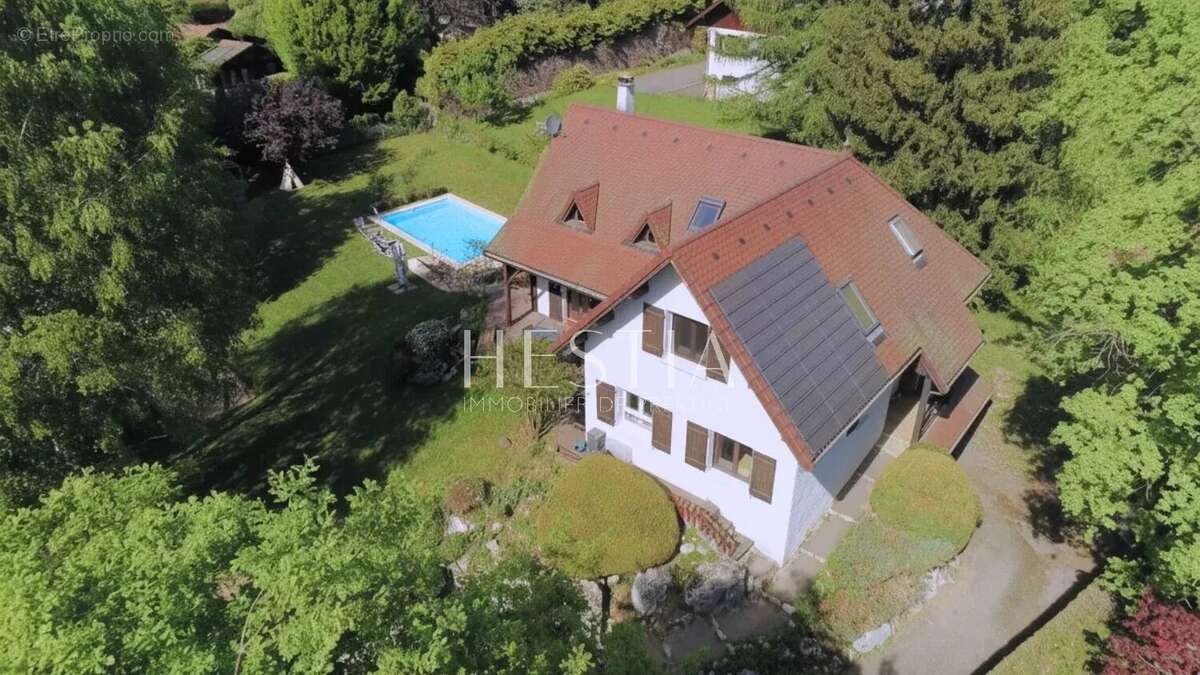 Maison à NAVES-PARMELAN
