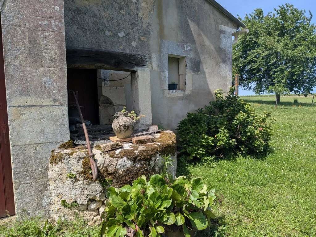 Maison à MIRAMBEAU