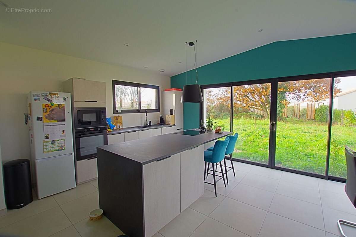 Maison à SAINTE-FOY