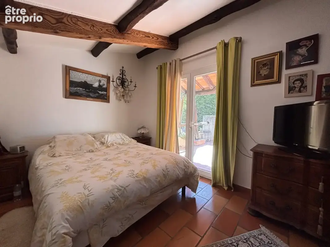 GEMENOS Maison traditionnelle provençale des années 80 avec piscine et appartement indépendant - photo 5