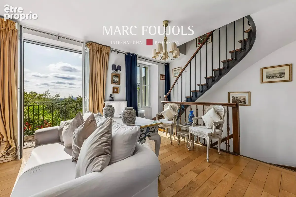 Suresnes : Maison familiale de 200 m² avec exterieurs et vues sur Paris - photo 12