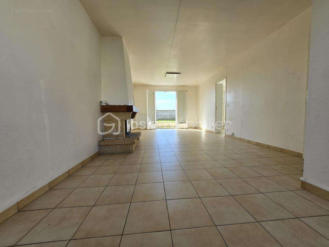 Maison à BRAY-SUR-SEINE