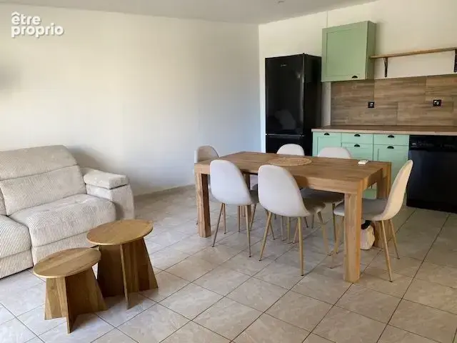 En exclusivité Maison de village avec garage et terrasse sans aucun vis a vis le tout en parfait etat - photo 6