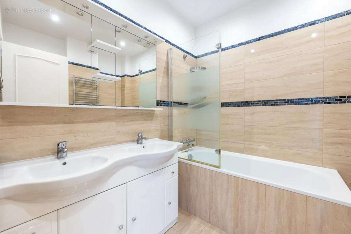 Appartement à GOUVIEUX