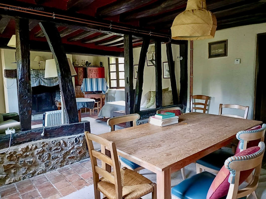 Maison à LE NOYER-EN-OUCHE