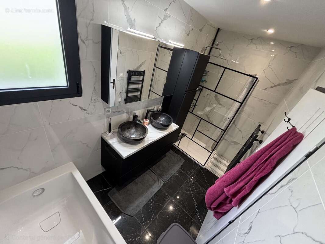 Maison 105 m² à Belhade  - photo 6
