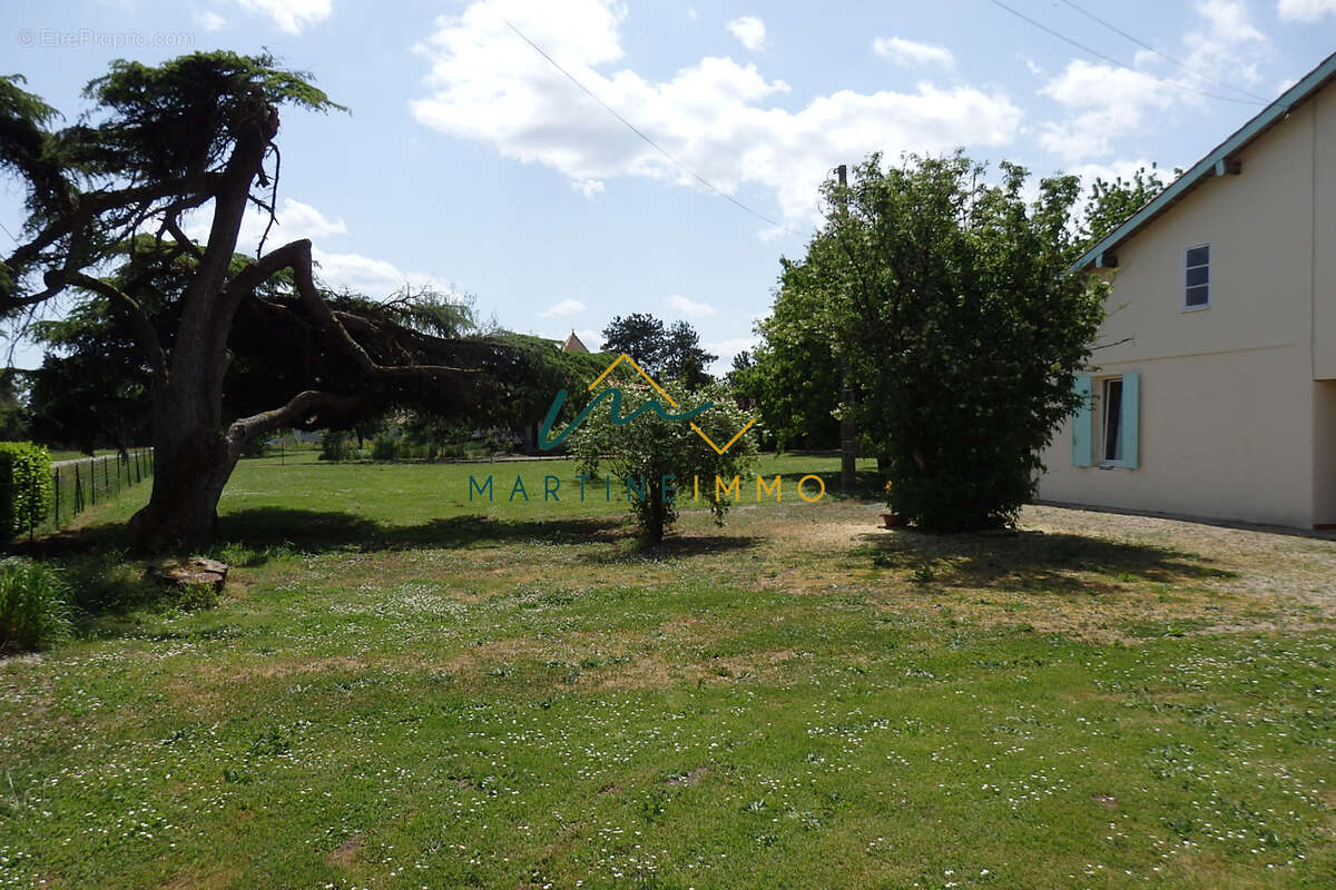 Maison à LE MAS-D'AGENAIS