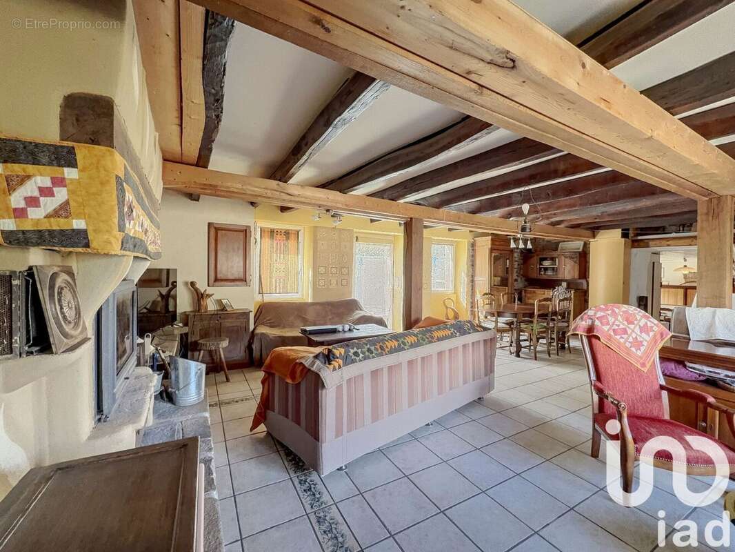 Photo 3 - Maison à SAINT-VINCENT-SUR-OUST