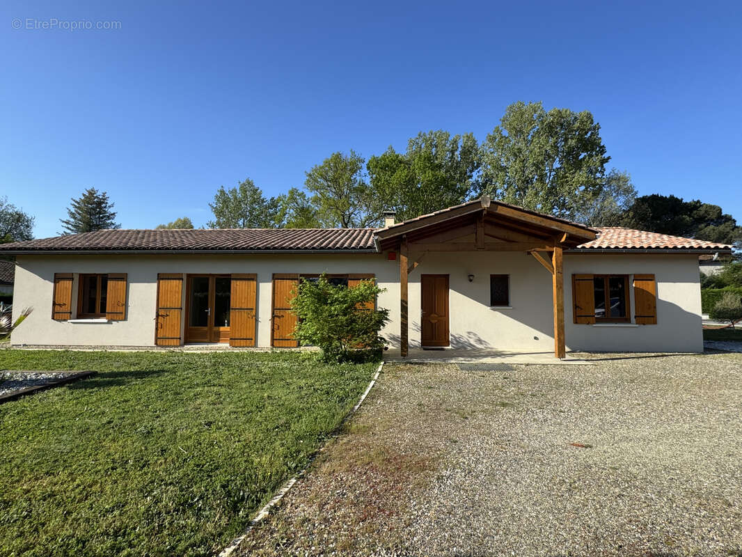 Maison à CASTELJALOUX