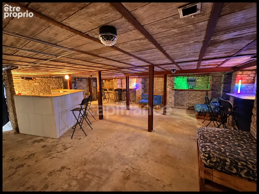 Maison à vendre 8 pièces LE CREUSOT (71) - photo 18