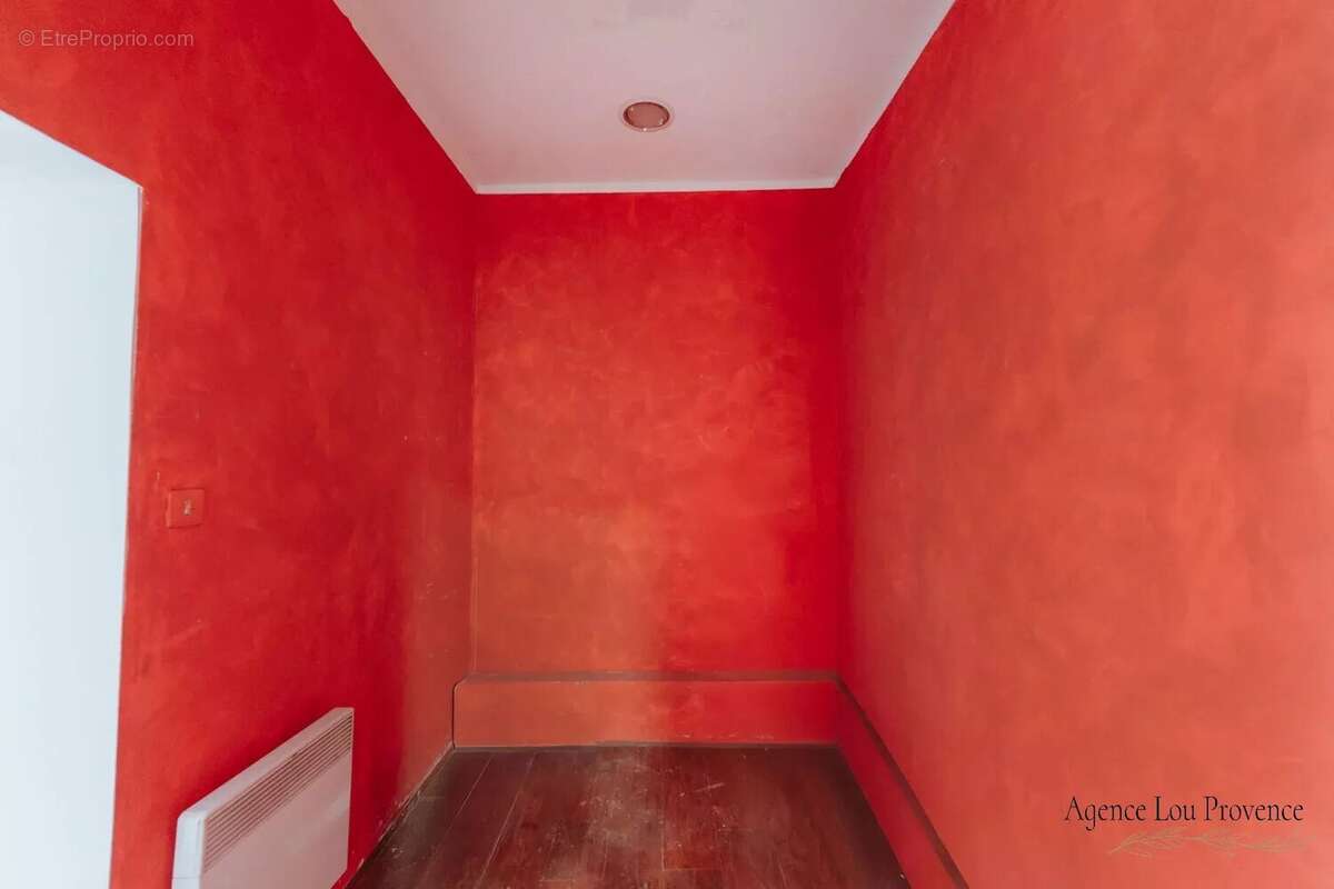 Appartement à EYGUIERES