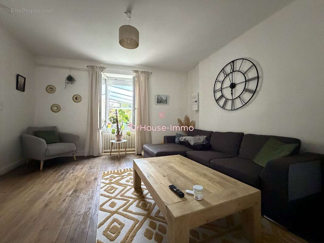 Maison 77 m² à Chateauroux  - photo 3