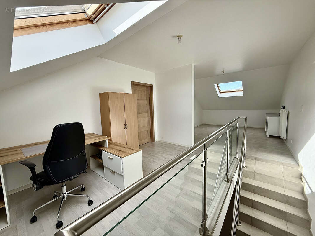 Maison à ALLONDRELLE-LA-MALMAISON