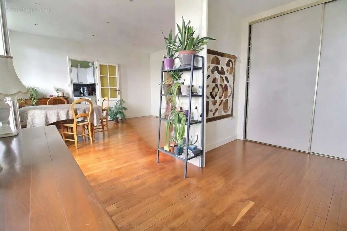 Appartement à LYON-8E