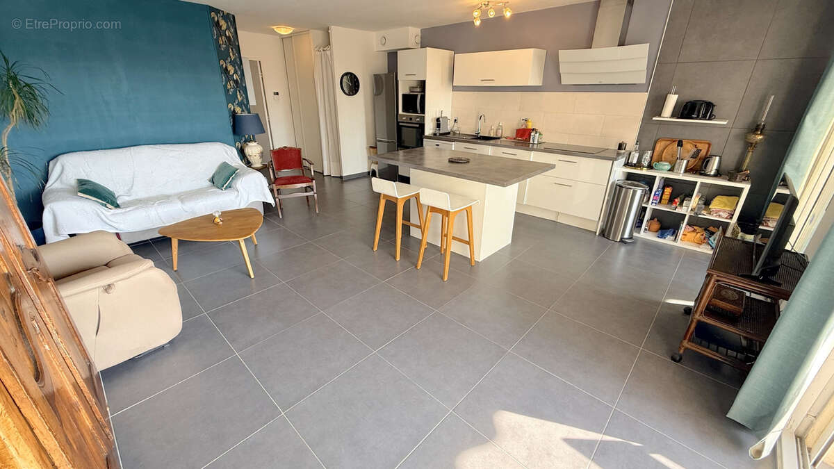 Appartement à CANDILLARGUES