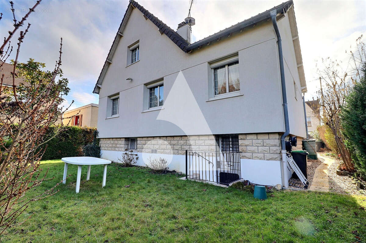 Maison à FRANCONVILLE