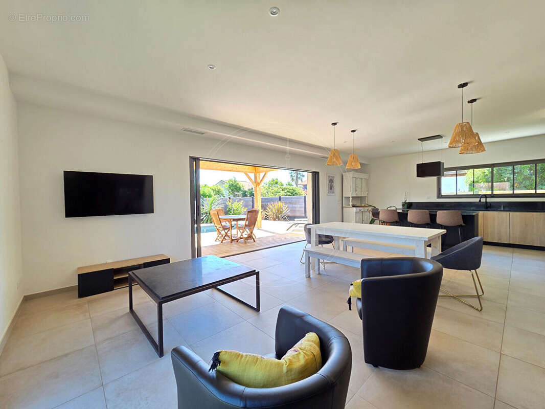 Villa Gujan La HUME 145 m² sur 544m² de parcelle - photo 6