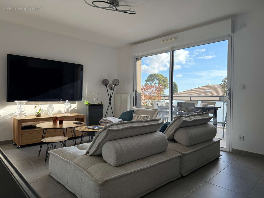 Appartement à OLLIOULES