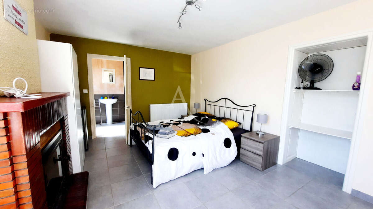 Maison à SAINT-FORT-SUR-GIRONDE