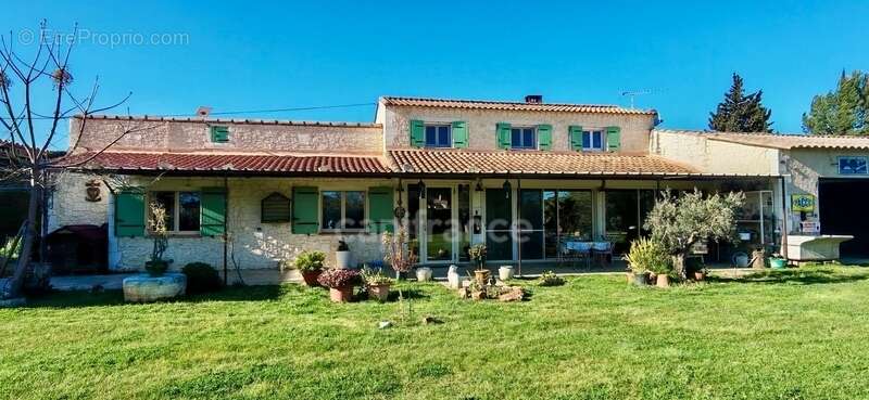 Maison à ARLES