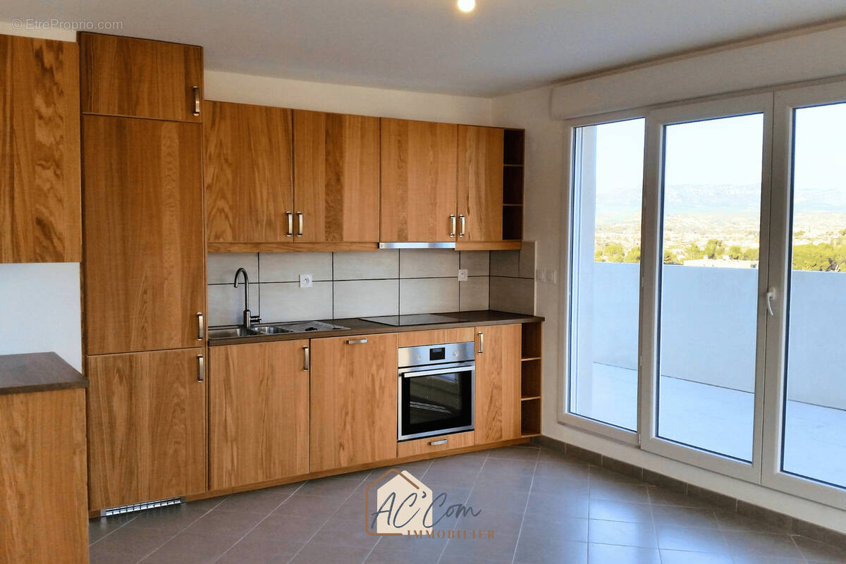 Appartement à MARSEILLE-13E