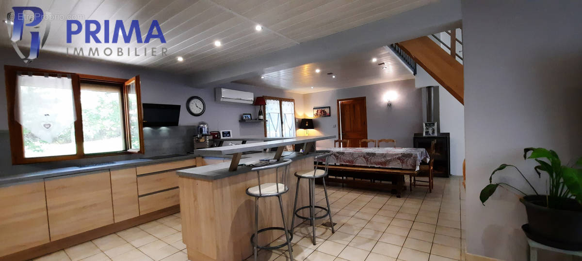 Maison à SAINT-SEBASTIEN