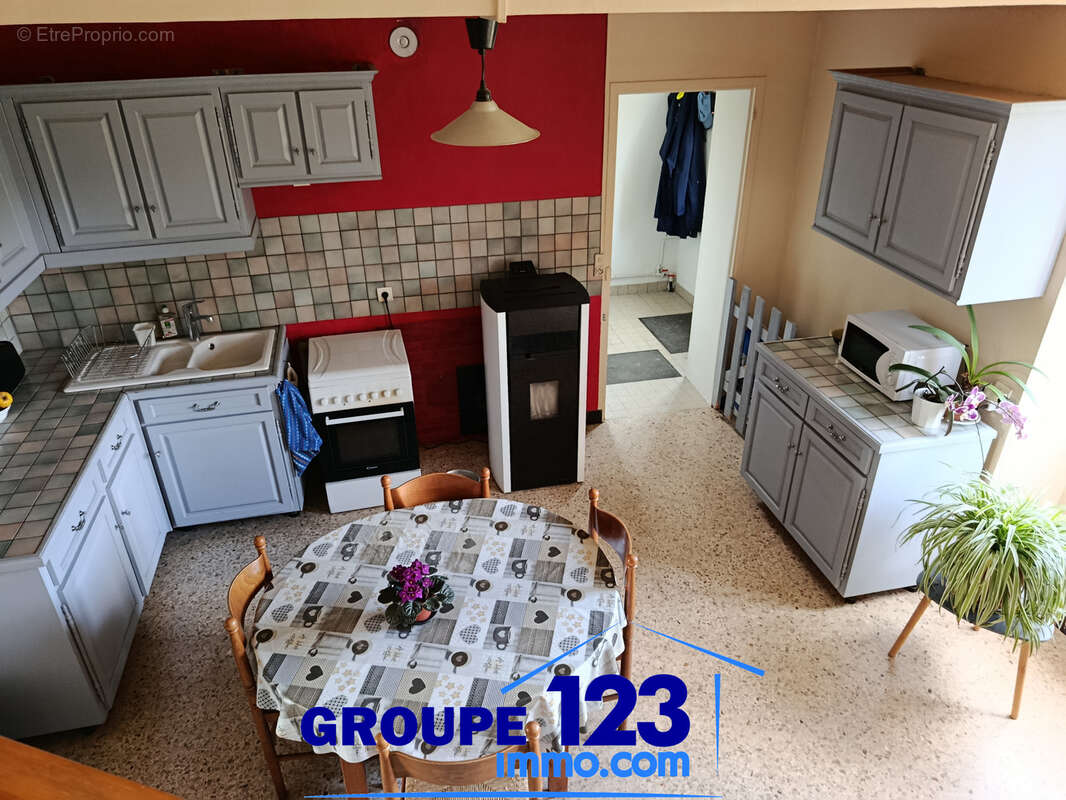 Longère 3 chambres voir 4 sur 4204m2 de terrain. - photo 4
