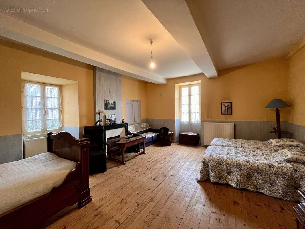 Belle maison de village en pierre avec propriété indépendante d'une chambre - photo 4