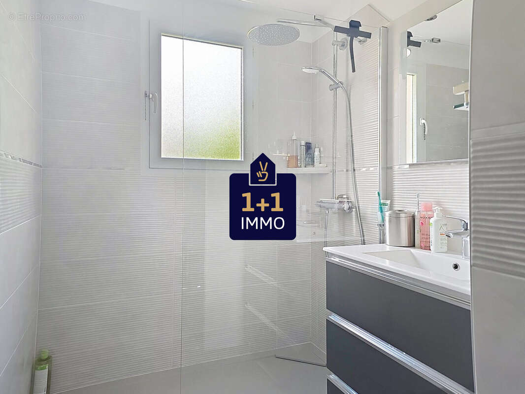 Appartement 94 m² à Saint-Raphael  - photo 8