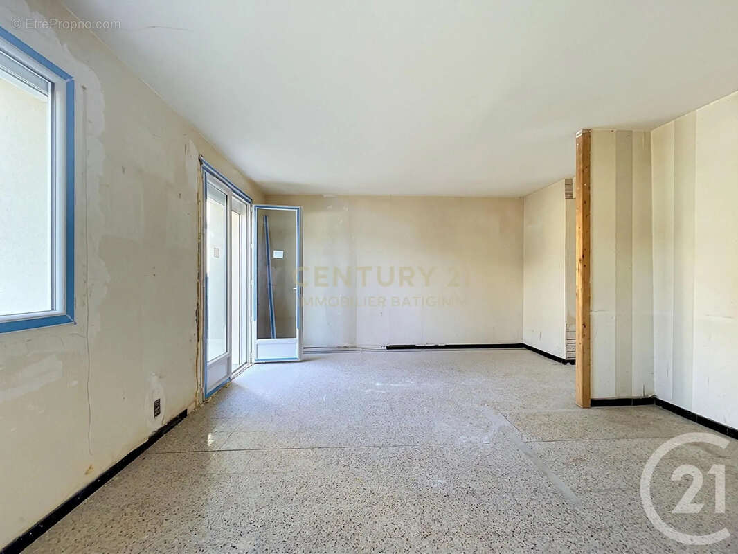 Maison 61 m² à Pont-De-Cheruy  - photo 2
