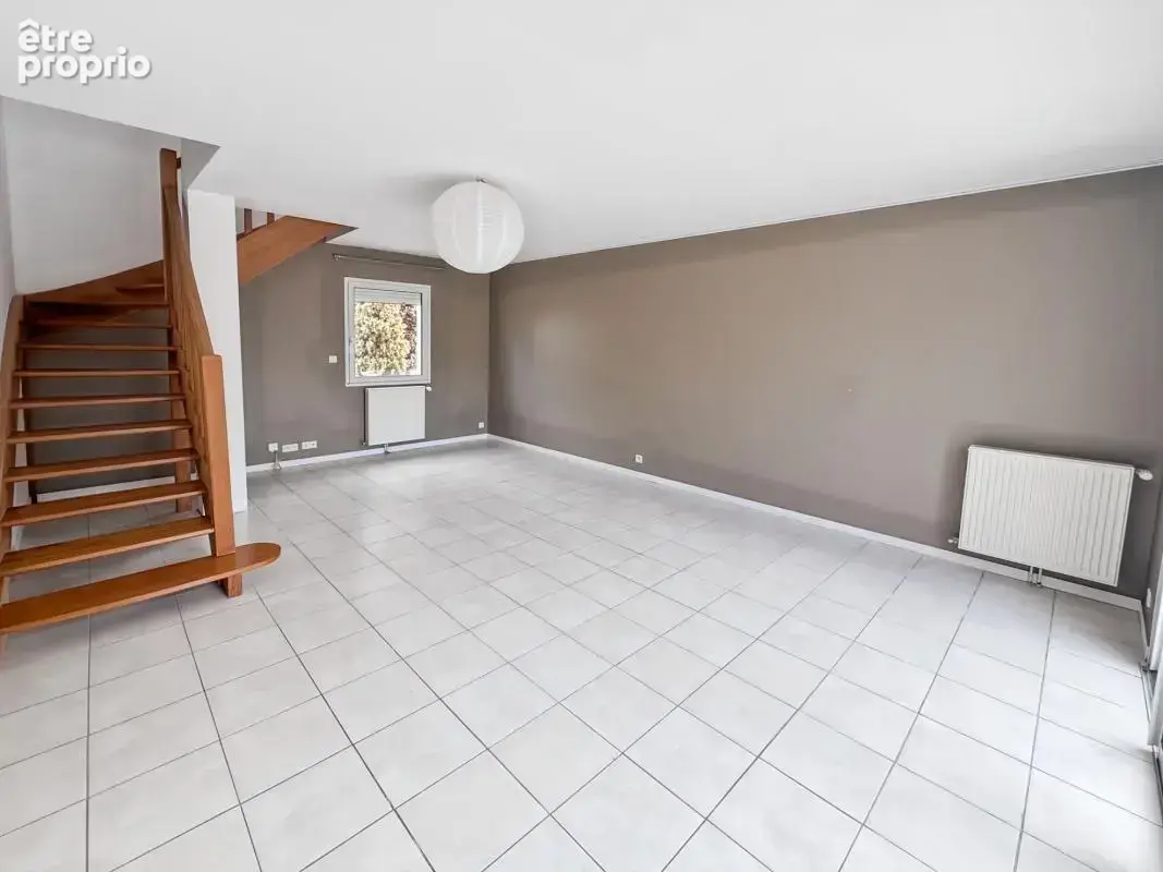 Clos chassaing /magnifique maison de ville / 5 chambres/ 3 sdb / jardin plat + terrasses/ garage et grand stationnement - photo 25