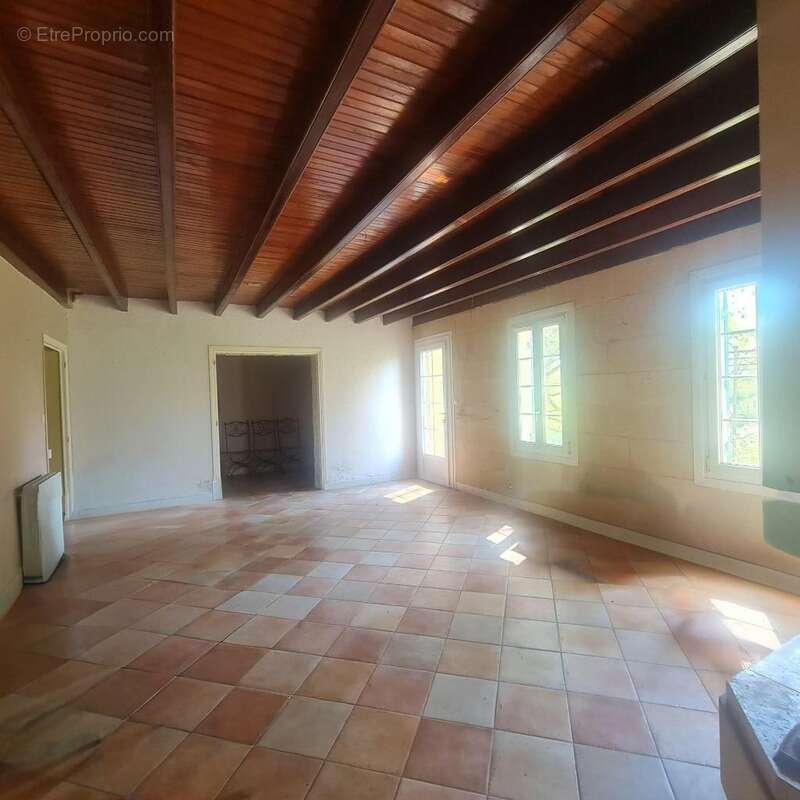 Maison à SAINT-SEURIN-SUR-L&#039;ISLE