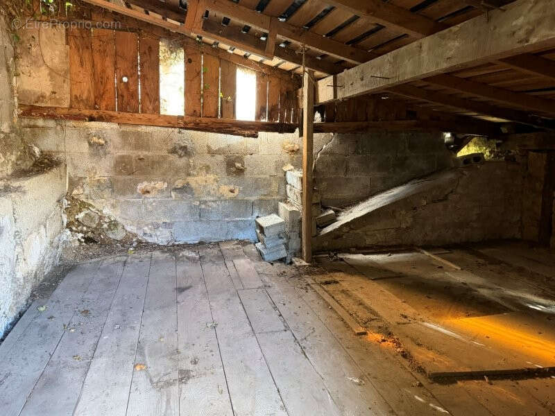 Maison à AUTHON-DU-PERCHE