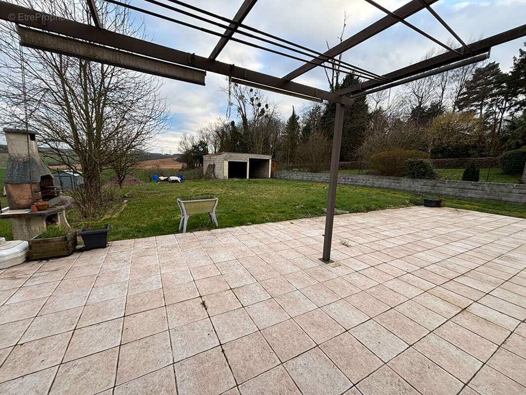 Maison à SAINTE-GENEVIEVE