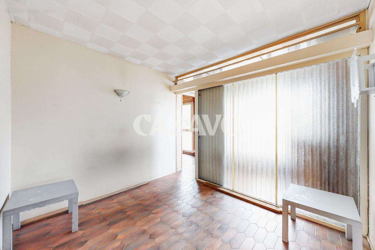 Appartement à L'HAY-LES-ROSES