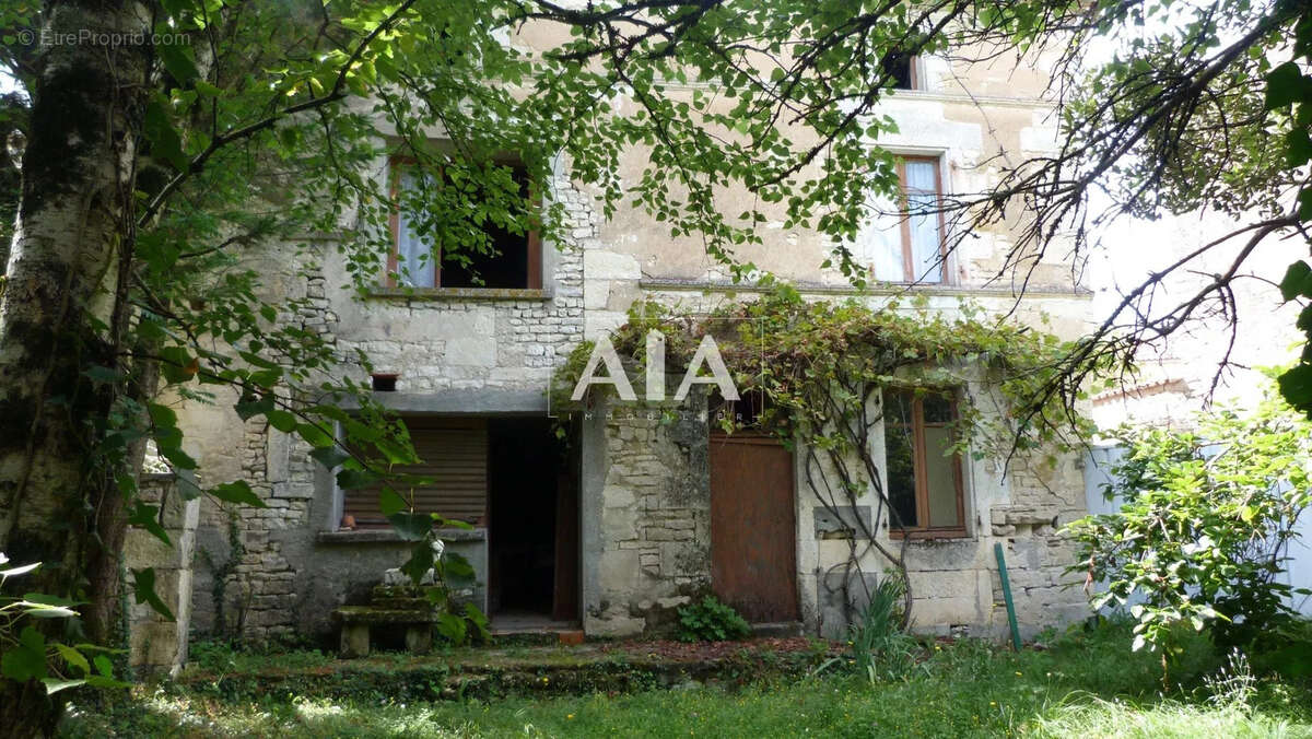 Charmant Ensemble de Maisons Charentaises - photo 35