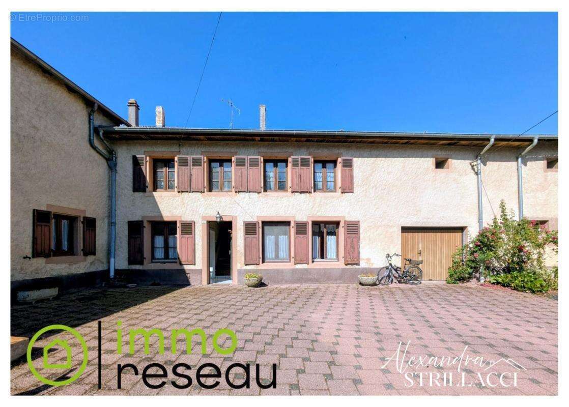 Maison 156 m² à Thicourt  - photo 2