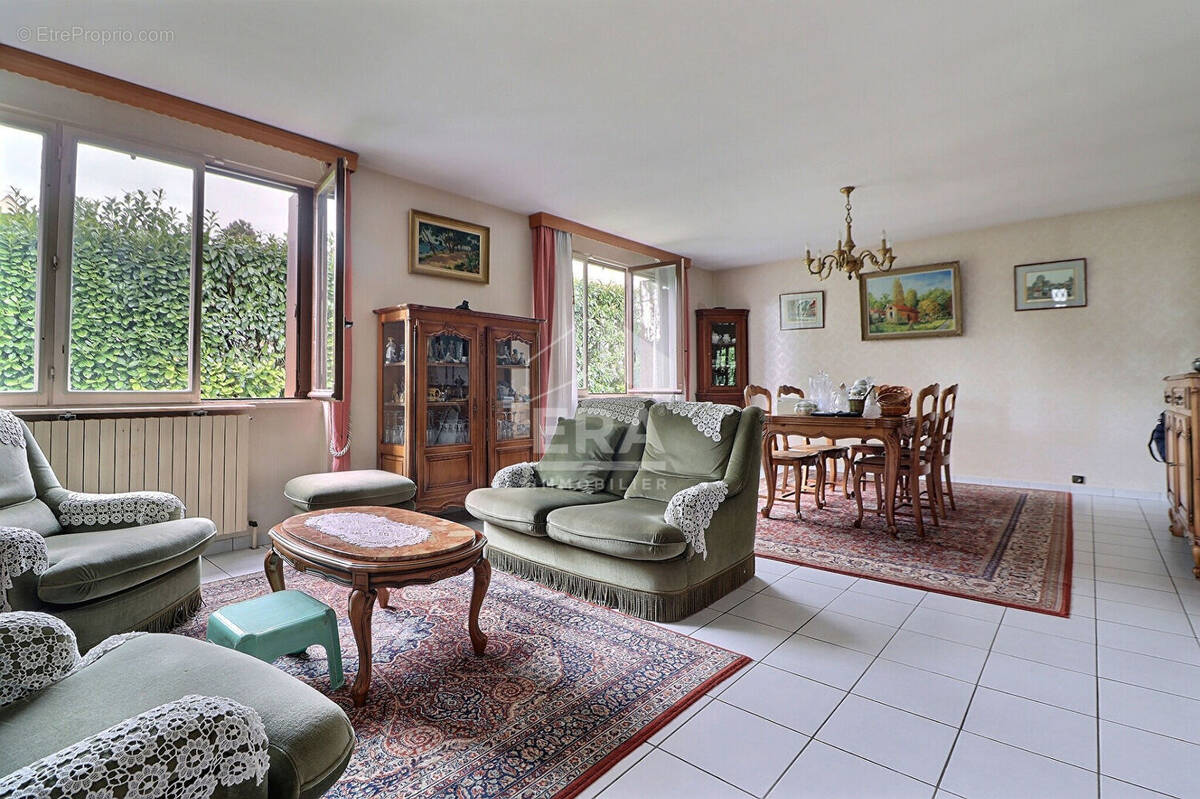 Maison à SAINT-LEU-LA-FORET