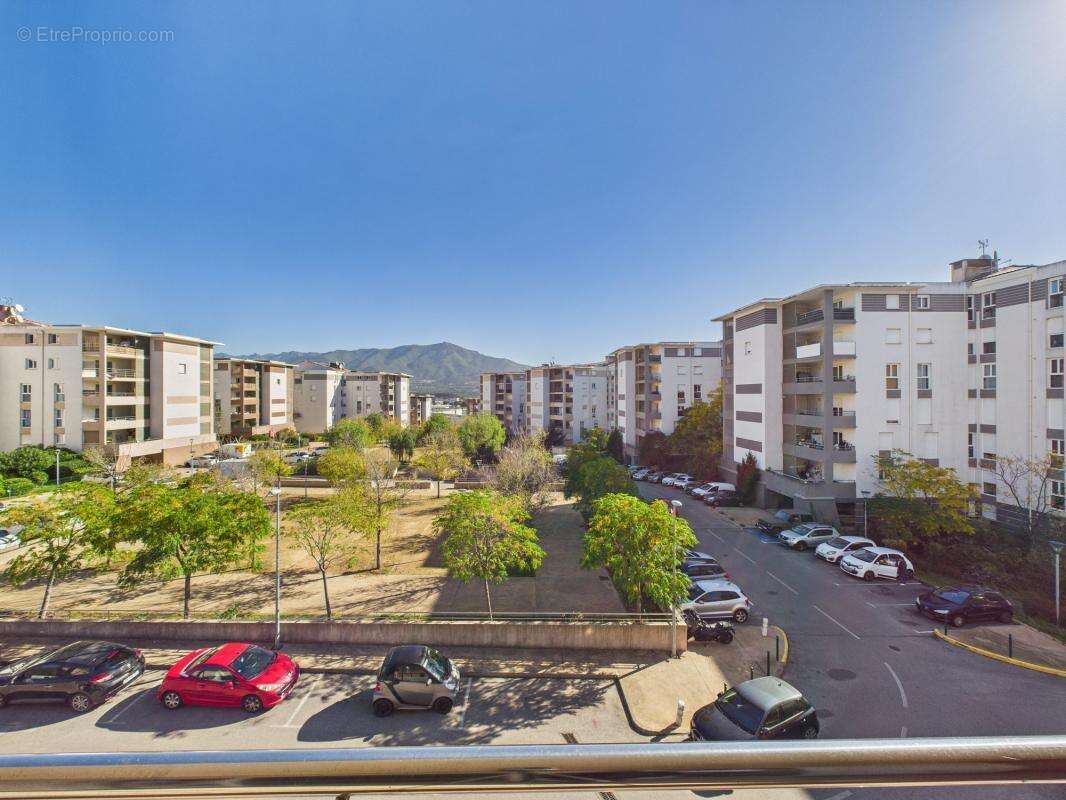 Appartement à SARROLA-CARCOPINO