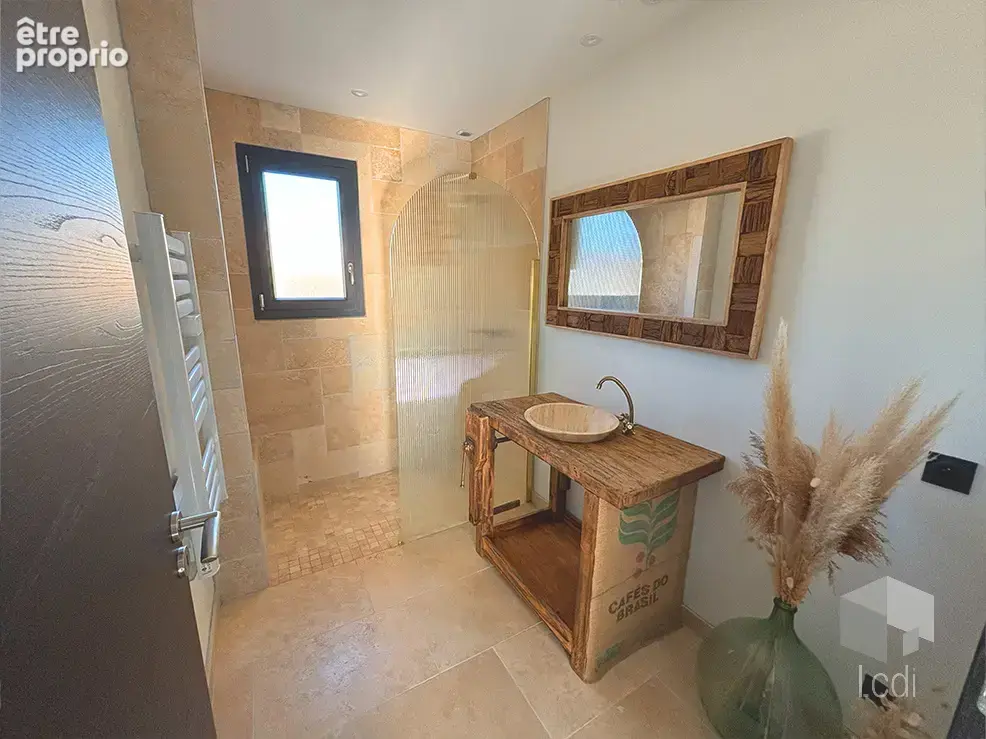 ANCÔNE, maison de 110 m2 de plain pied - photo 6