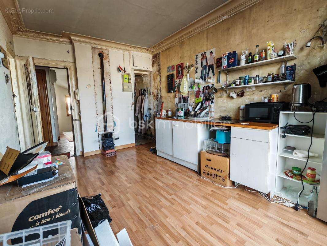Appartement à PARIS-10E